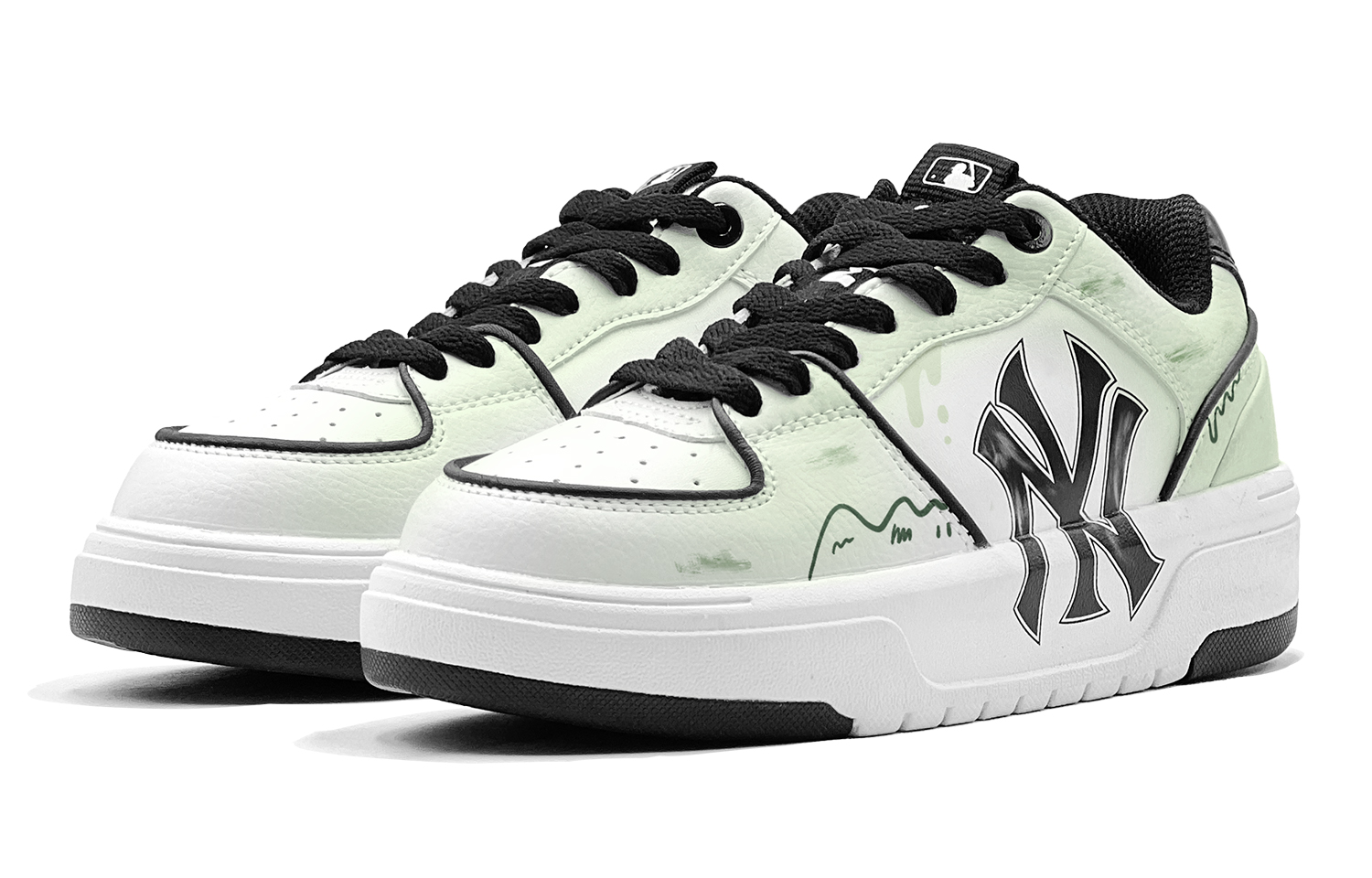 MLB Chunky Liner Spring Revival, Green Mountain Stream, Refreshing Low Top Skateboard Shoes Unisex Light Green