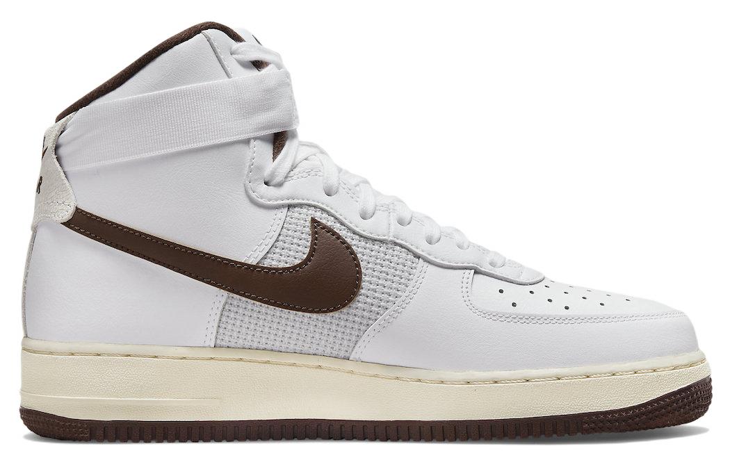 Nike Air Force 1 High '07 Vintage White Light Chocolate купить в интернет-магазине Yoocart с быстрой доставкой по России.