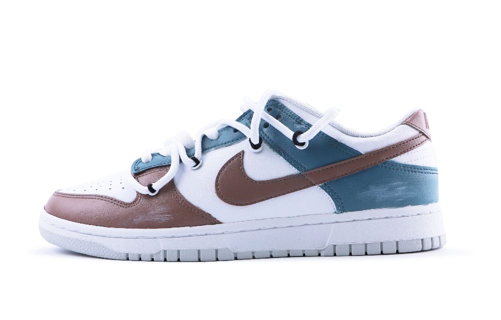 Nike Dunk Low-Top Skateboard Shoes Men's Blue Brown