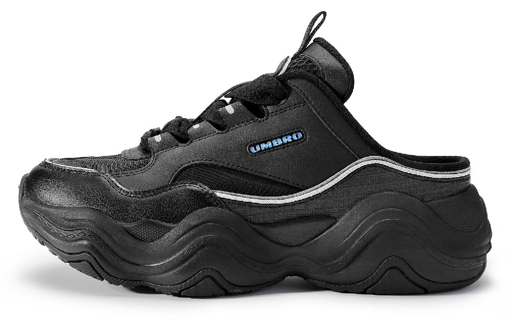 Umbro Cushioning Low-Top Casual Shoes Women's