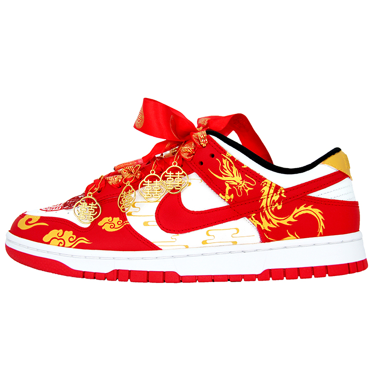 Nike Dunk Slip Resistant, Abrasion Resistant, Lightweight Low Top Skateboard Shoes Unisex Red Gold