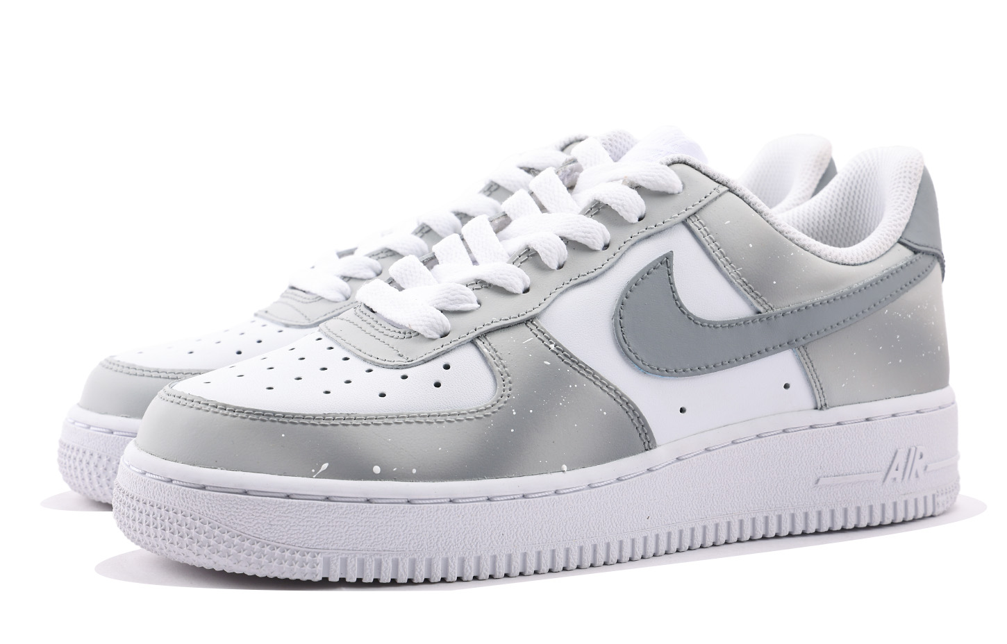 Nike Air Force 1 Coverage Slip Resistant And Abrasion Resistant Low Top Skateboard Shoes Unisex Light Gray купить в интернет-магазине Yoocart с быстрой доставкой по России.