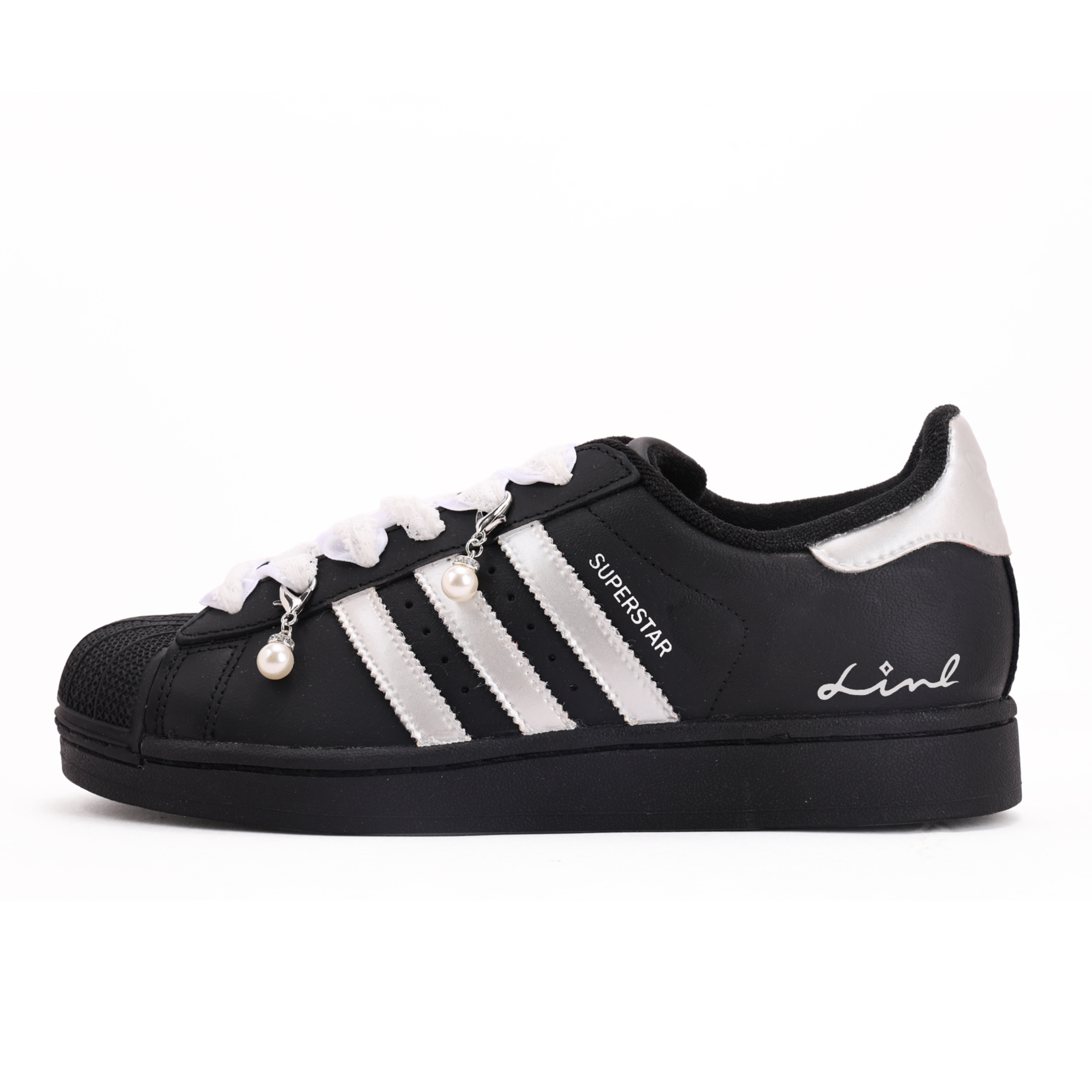 Adidas Originals SUPERSTAR Coverage Low Top Skateboard Shoes Unisex Black Silver купить в интернет-магазине Yoocart с быстрой доставкой по России.