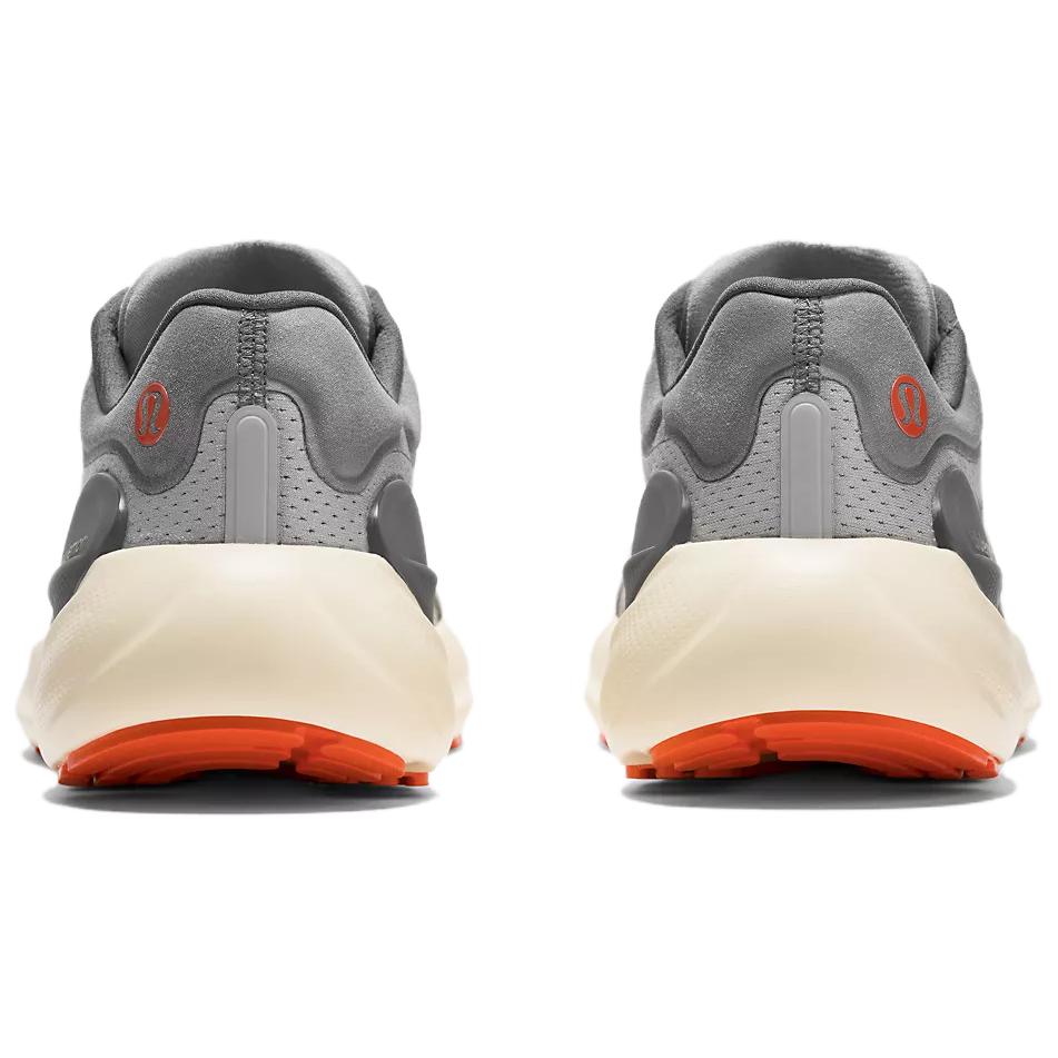Lululemon Beyondfeel Running Shoes Men's Gray купить в интернет-магазине Yoocart с быстрой доставкой по России.