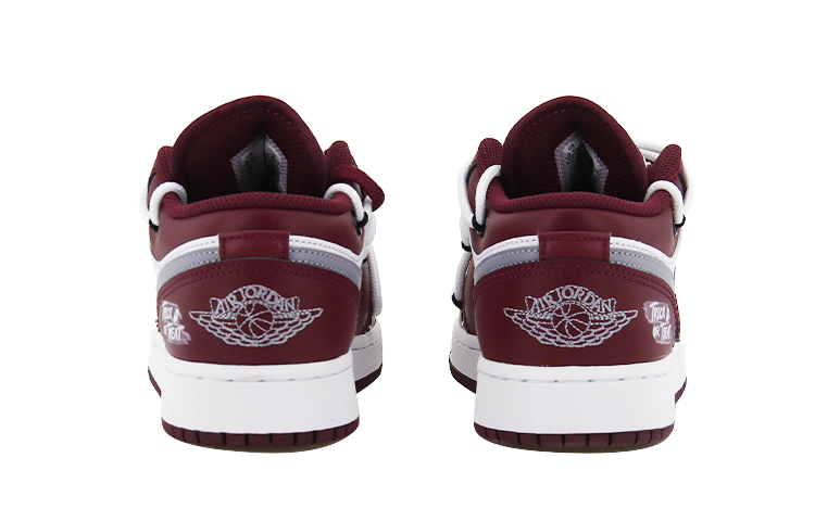 Jordan Air Jordan 1 Low Vintage Basketball Shoes GS White Red купить в интернет-магазине Yoocart с быстрой доставкой по России.