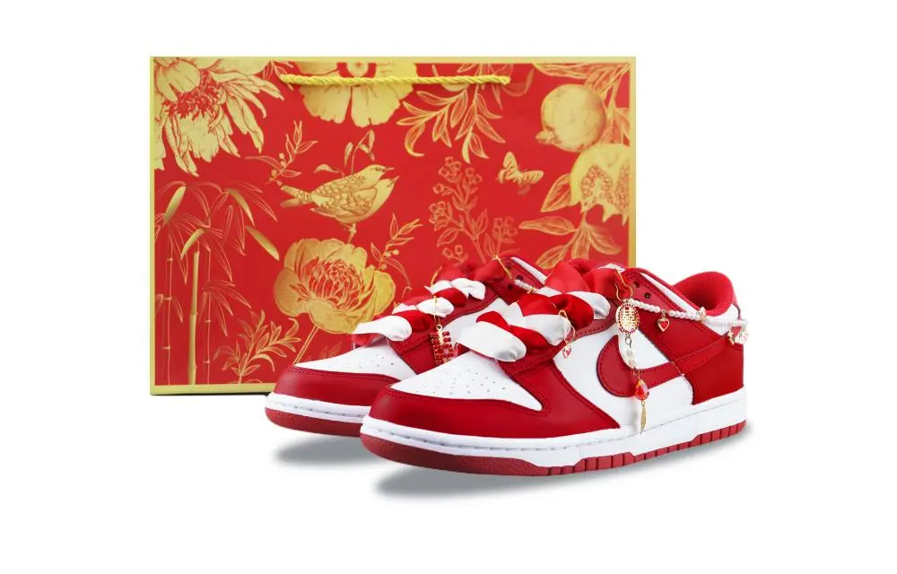 Nike Dunk Abrasion Resistant Slip Resistant Low top Skateboard Shoes Unisex