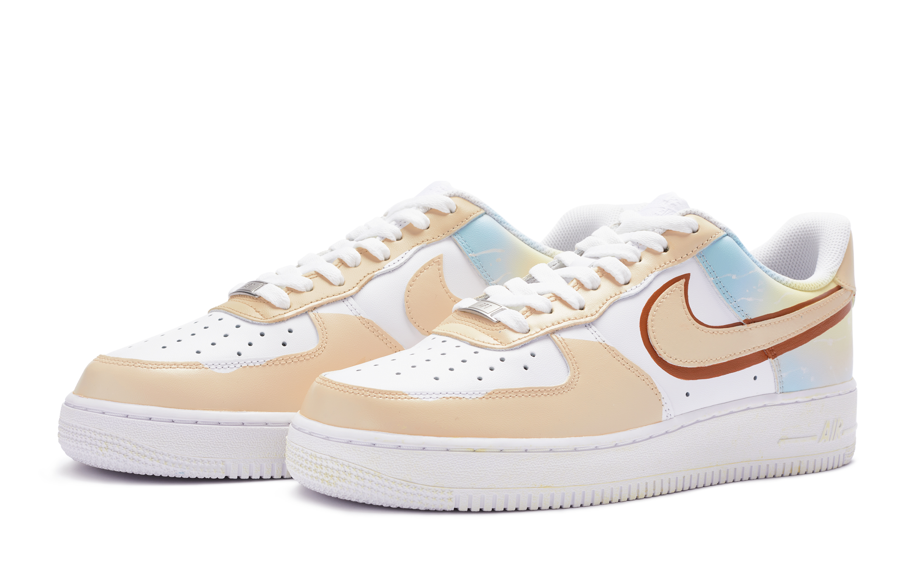 Nike Air Force 1 Low 811 Manufacturing Low Top Skateboard Shoes GS White Brown купить в интернет-магазине Yoocart с быстрой доставкой по России.