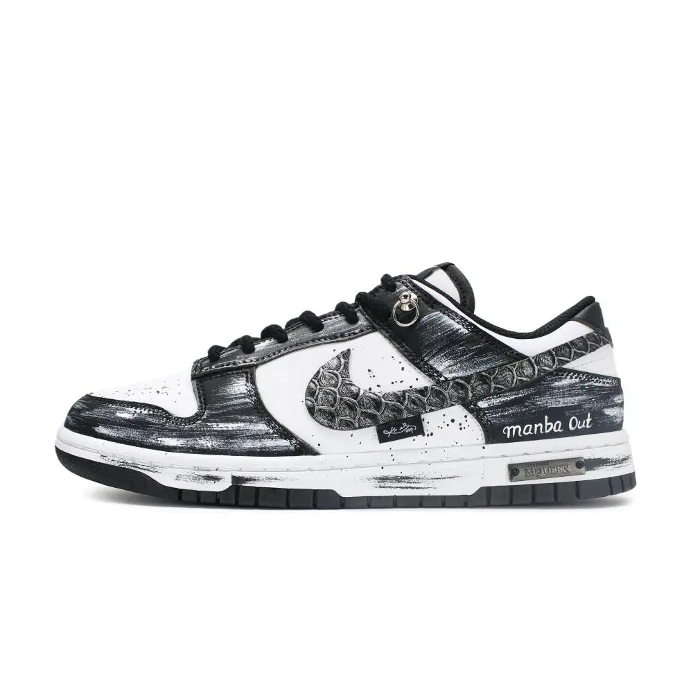 Nike Dunk Abrasion Resistant Low top Skateboard Shoes Men's Black White