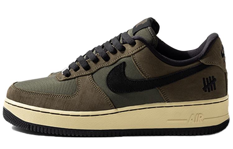 Nike Air Force 1 Low Sp Undefeated Ballistic Dunk Vs. AF1