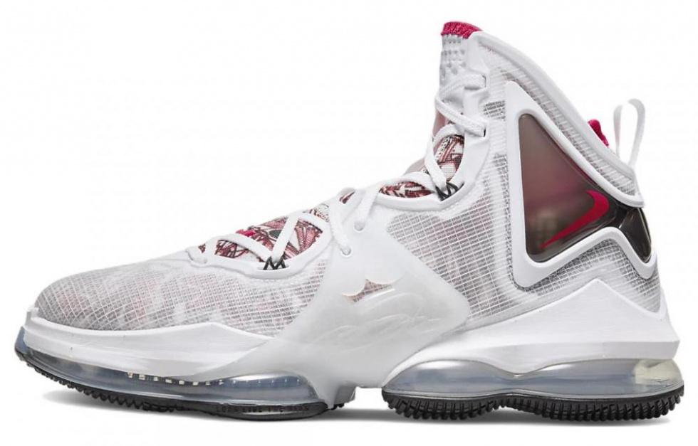 Nike LeBron 19 'Sketch'