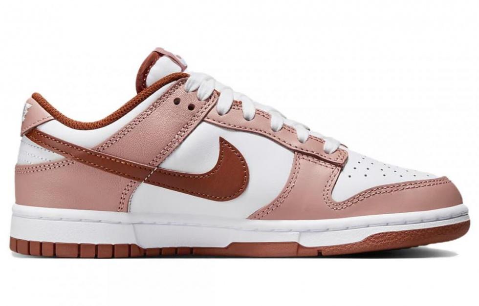 Nike Dunk Low Red Stardust Women's Nike Dunk Low Red Stardust Women's купить в интернет-магазине Yoocart с быстрой доставкой по России.