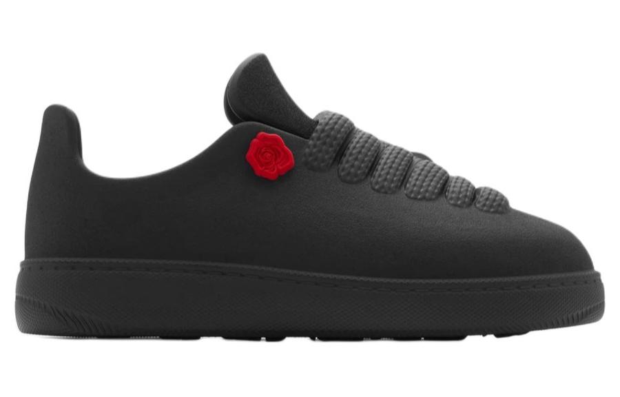 Burberry Bubble Charm-embellished Sneakers купить в интернет-магазине Yoocart с быстрой доставкой по России.