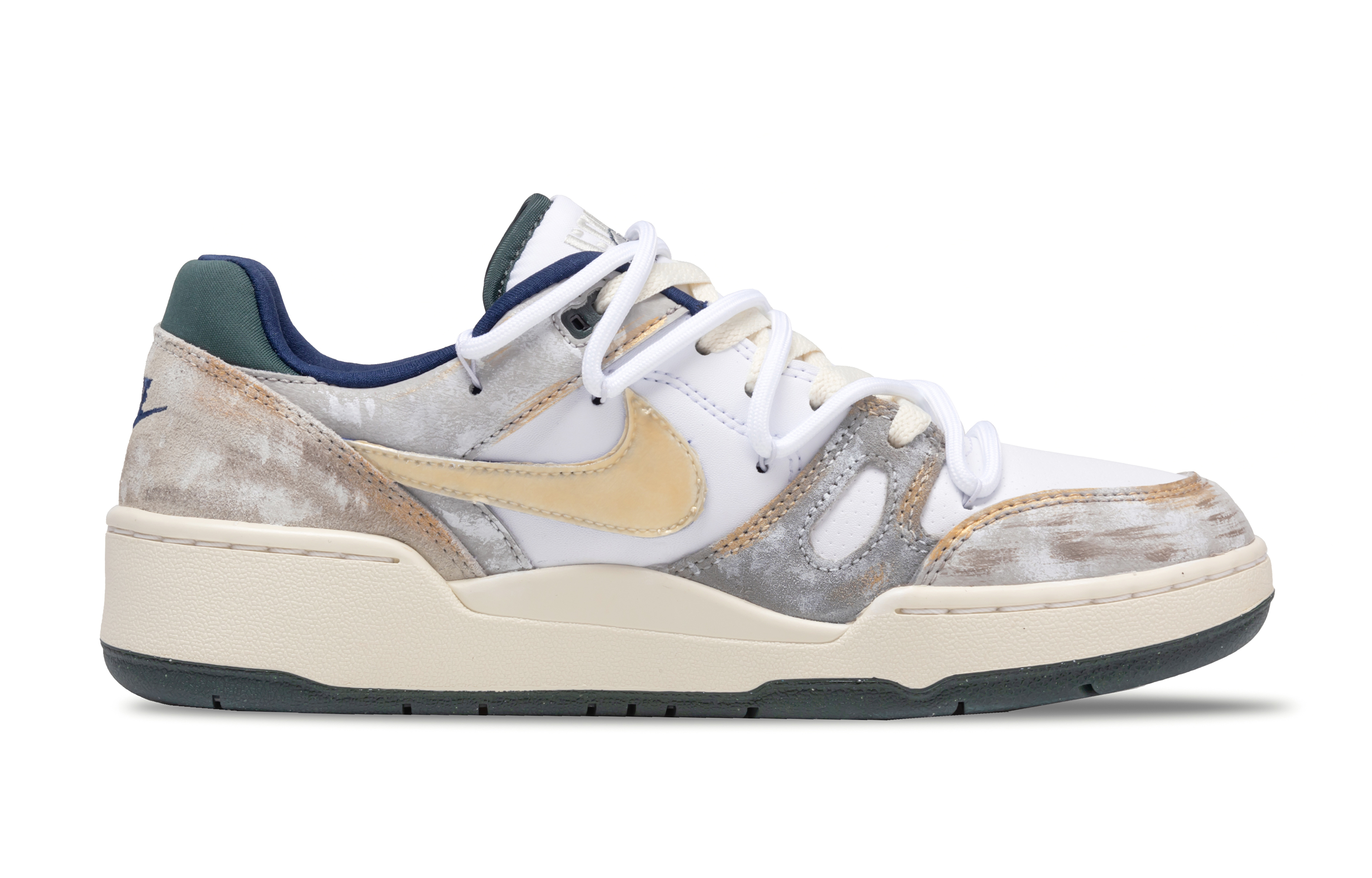 Nike Full Force Mist Manor Low top Skateboard Shoes Men's Gold Green