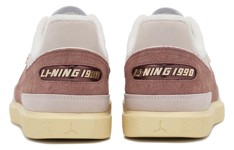 LI NING 1990 Clouds Abrasion Resistant Low Top Skateboard Shoes Women's Light Ancient Yellow Cinnamon Brown