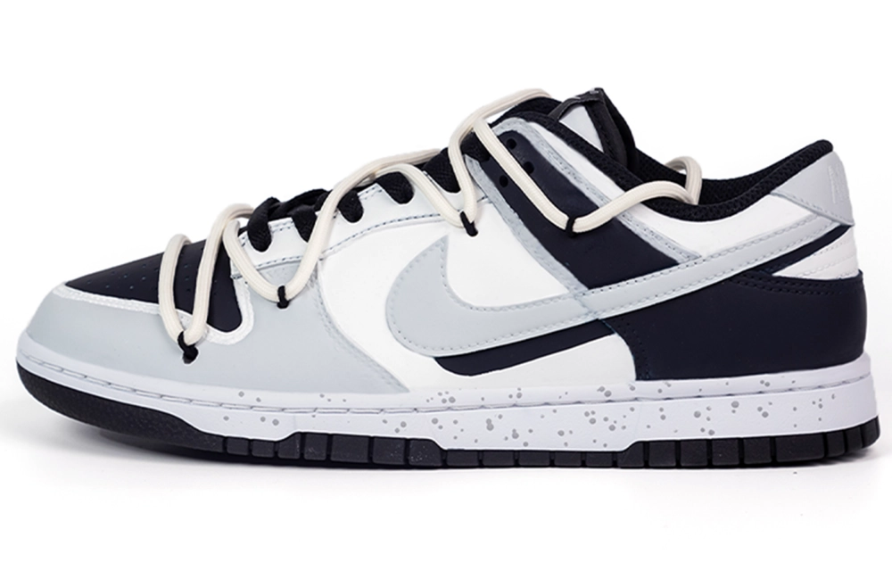Nike Dunk Abrasion Resistant Low top Skateboard Shoes Unisex Dark Blue White