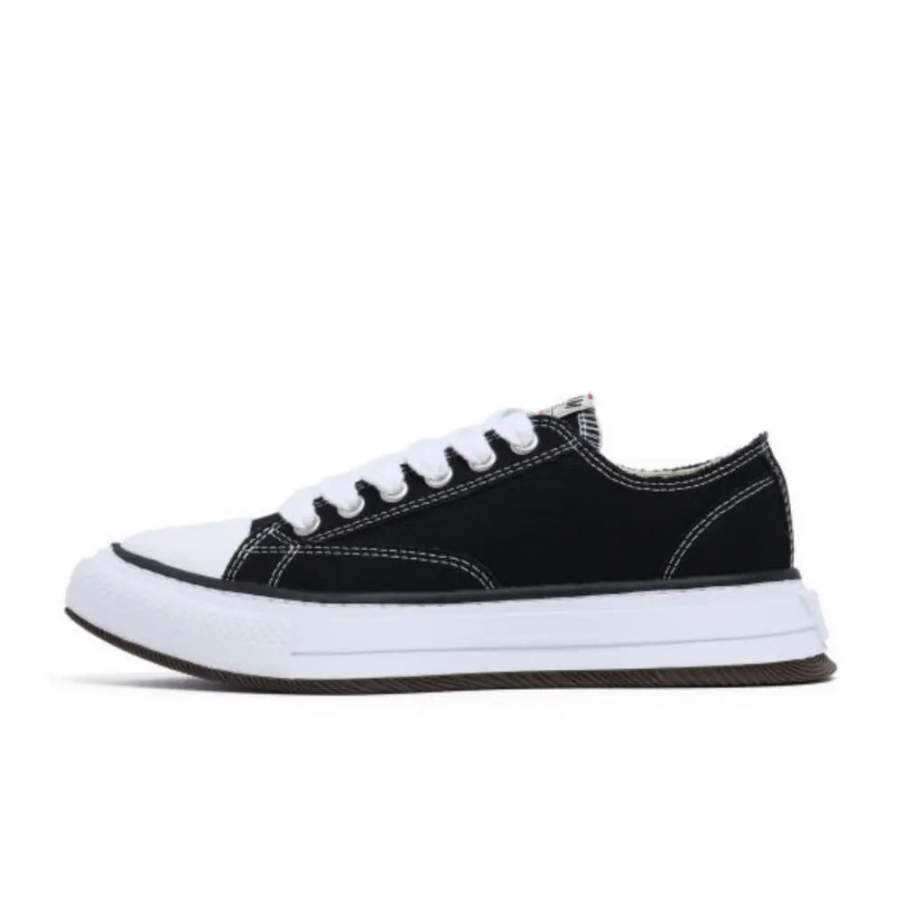 MIHARA YASUHIRO Balance Low top Skateboard Shoes Women's