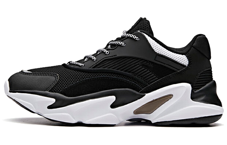 ANTA Casual Shoes Women's Low top Black White