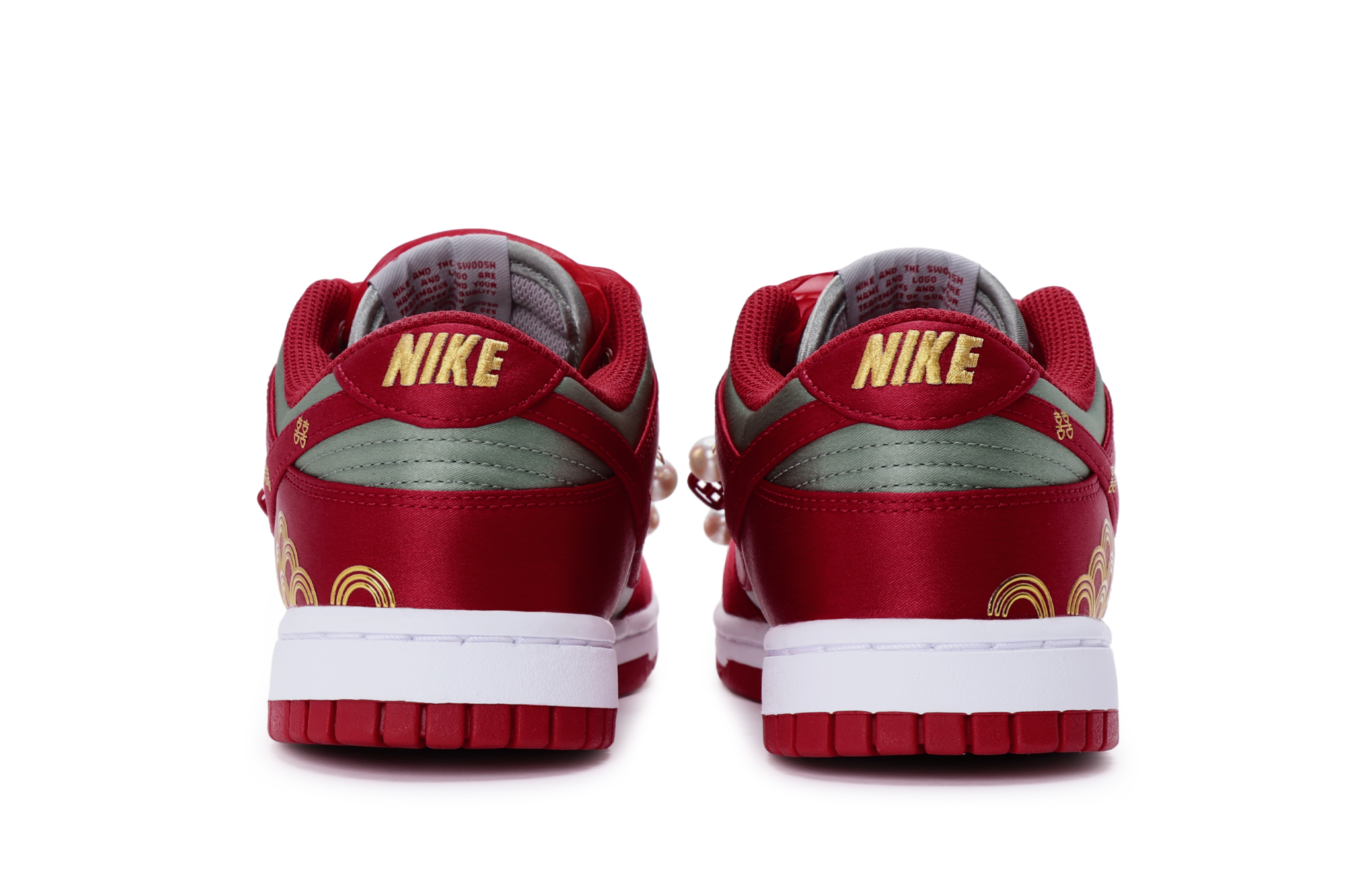 Nike Dunk Skateboard Shoes Women's Low top Gold купить в интернет-магазине Yoocart с быстрой доставкой по России.