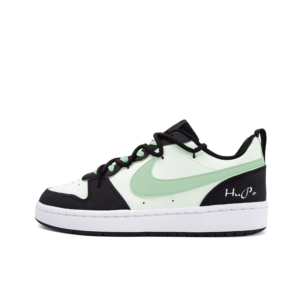 Nike Court Borough Aquarius, Amber Non slip Lightweight Low Top Skateboard Shoes GS Black White Green