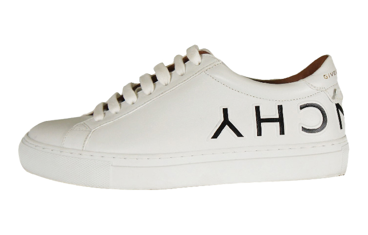 GIVENCHY Rubber Sole Logo Low Top Stylish Skateboarding Shoes Women's White Black