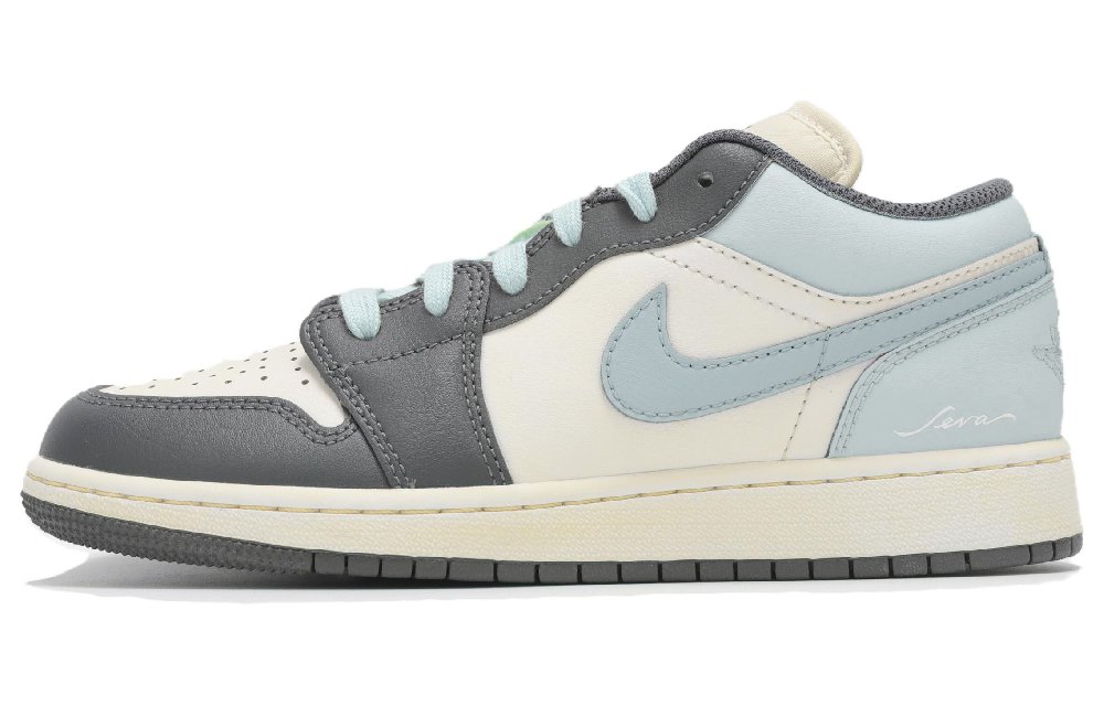 Jordan Air Jordan 1 Low Top Vintage Basketball Shoes Unisex Sky Blue