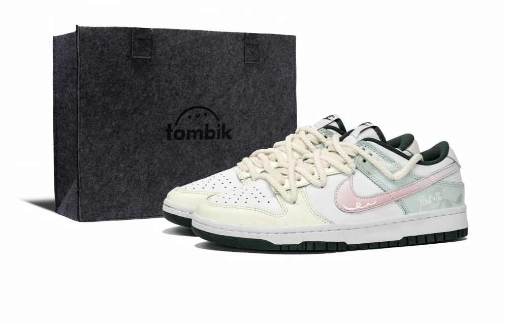 Nike Dunk Coverage Low top Skateboard Shoes Unisex Green Pink
