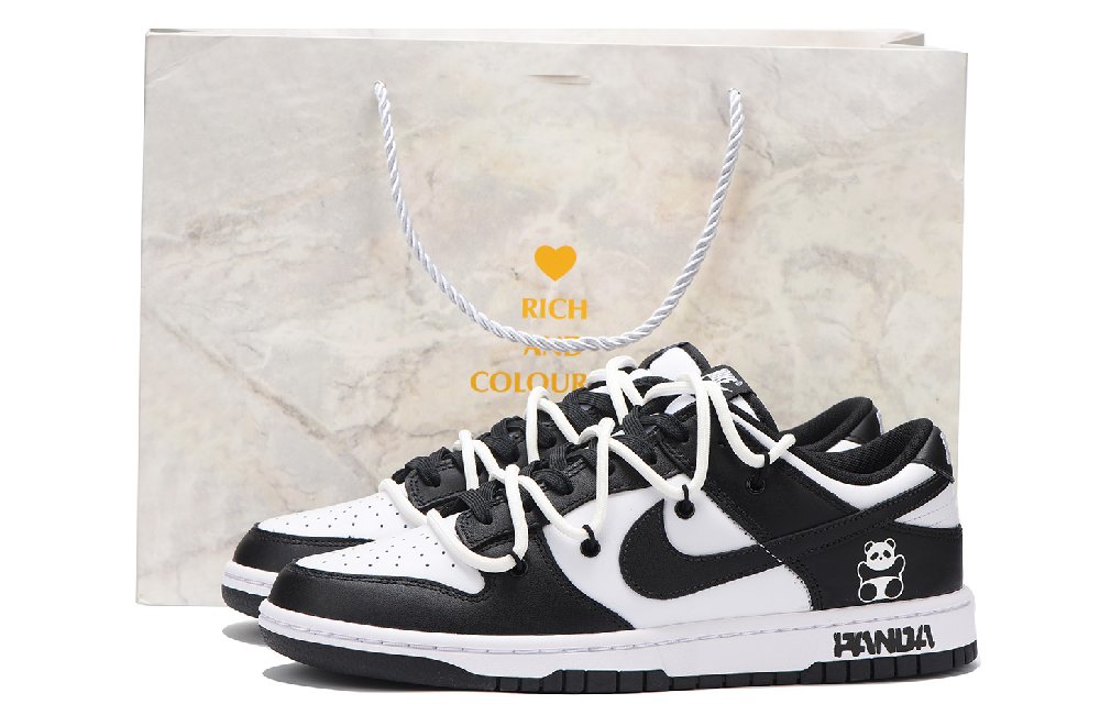 Nike Dunk Low Slip-Resistant Cushioning Wear-Resistant Low-Top Skateboard Shoes GS Black White