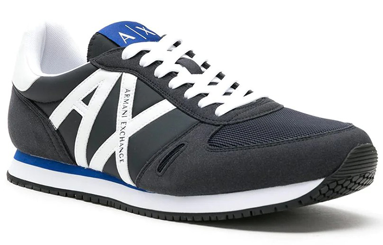EMPORIO ARMANI Low top Athletic Shoes Men's Dark Blue купить в интернет-магазине Yoocart с быстрой доставкой по России.