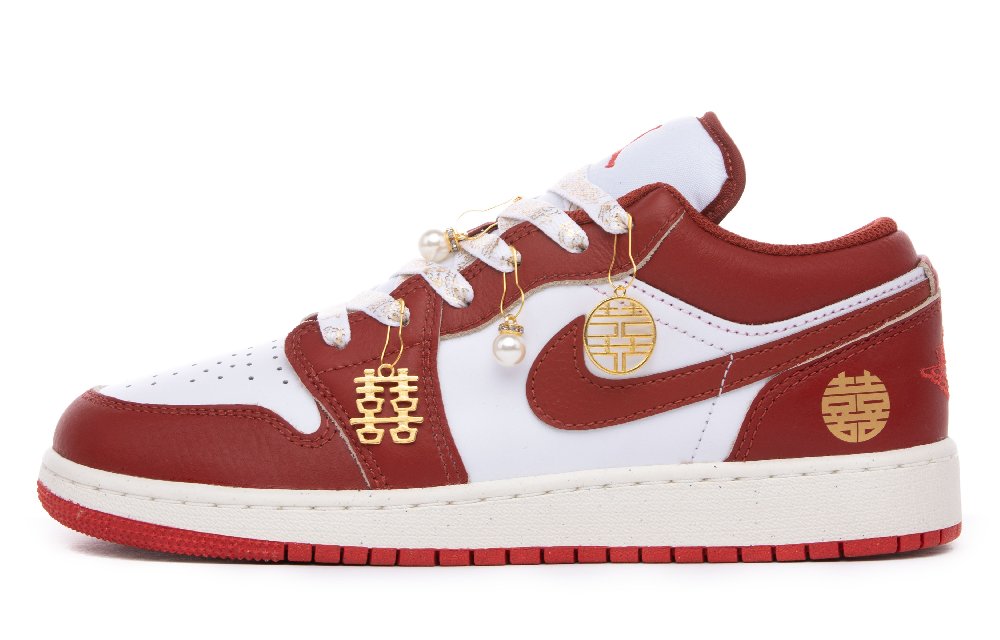 Jordan Air Jordan 1 Low Top Vintage Basketball Shoes Women's White Red Gold