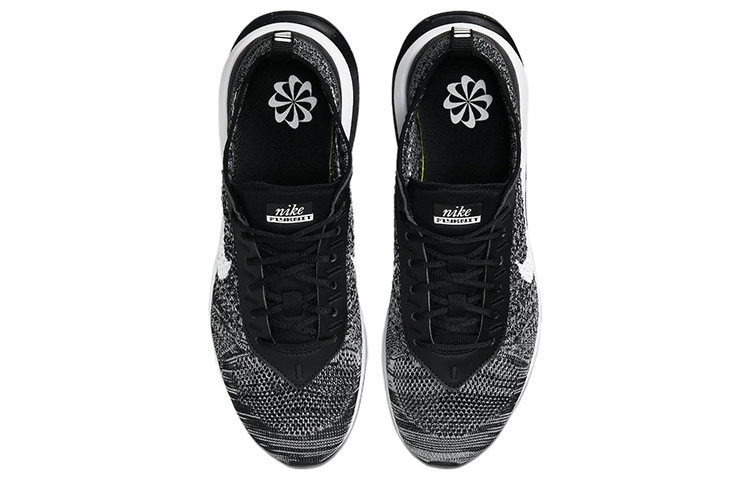 Nike Air Max Flyknit Racer Black White Women's купить в интернет-магазине Yoocart с быстрой доставкой по России.