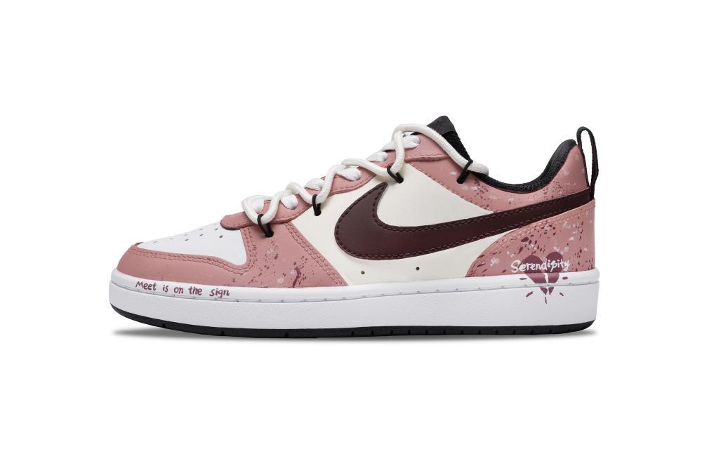 Nike Court Borough Non-slip Lightweight Low-Top Skateboard Shoes Women's Strawberry