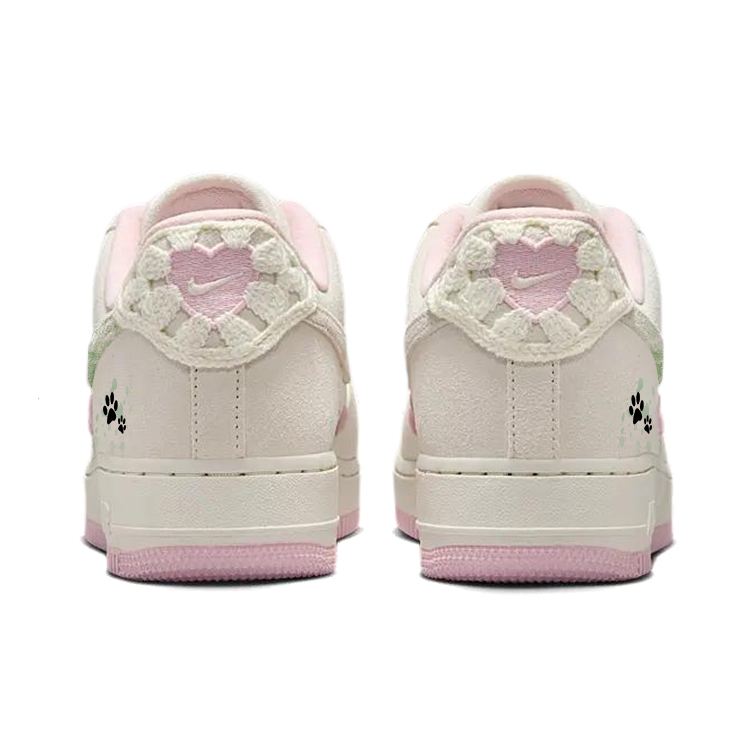 Nike Air Force 1 Skateboard Shoes Women's Low top Pink/White купить в интернет-магазине Yoocart с быстрой доставкой по России.