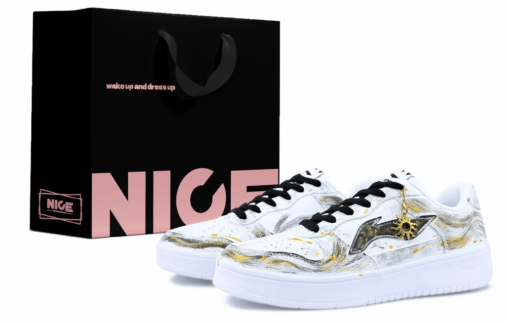 LINING Pontoon Boats Skateboard Shoes Unisex Low top Gold/White