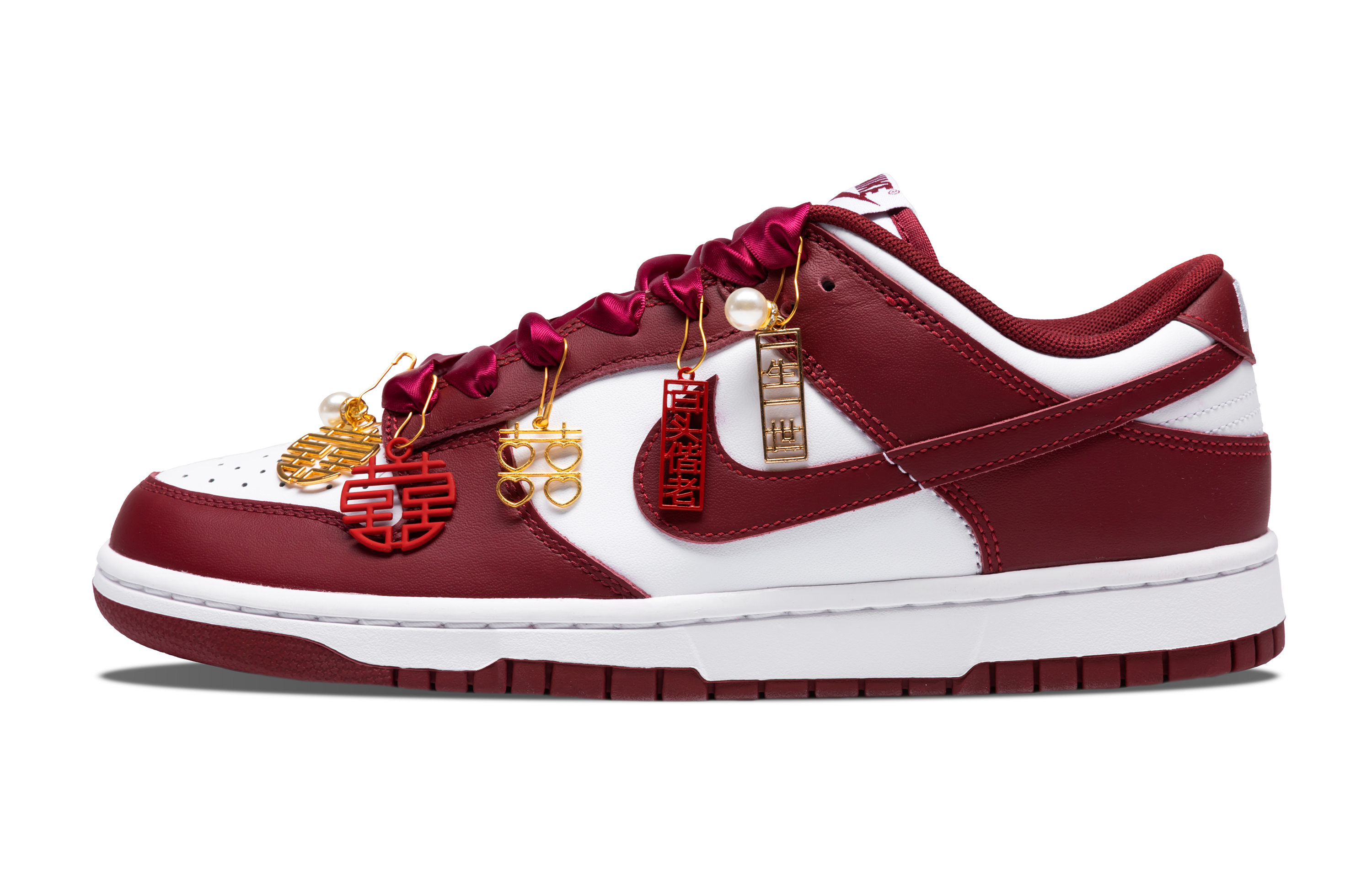 Nike Dunk Skateboard Shoes Men Low-Top Red/White/Gold купить в интернет-магазине Yoocart с быстрой доставкой по России.