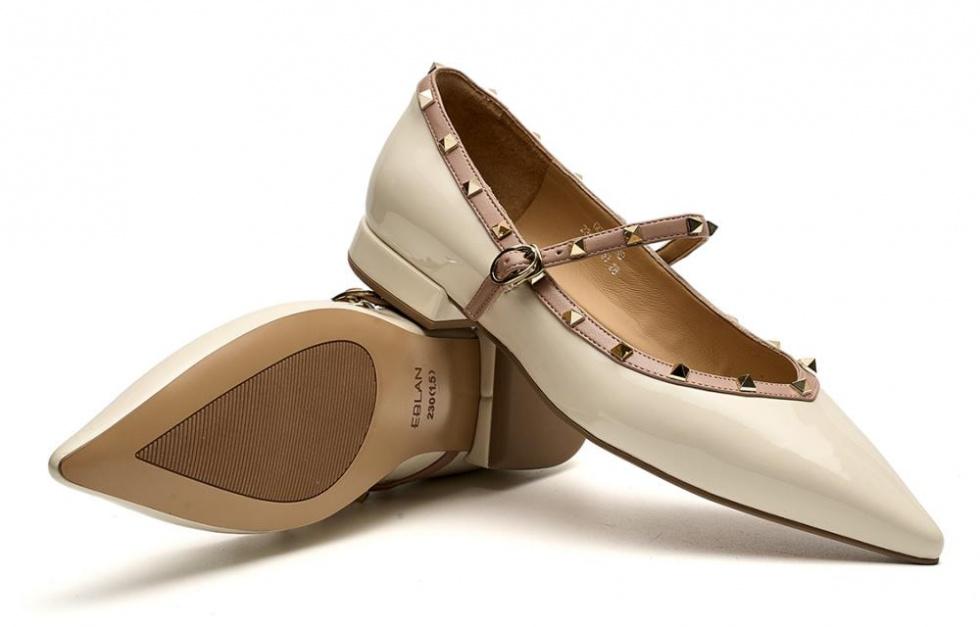EBLAN Casual Shoes Women's Ecru купить в интернет-магазине Yoocart с быстрой доставкой по России.