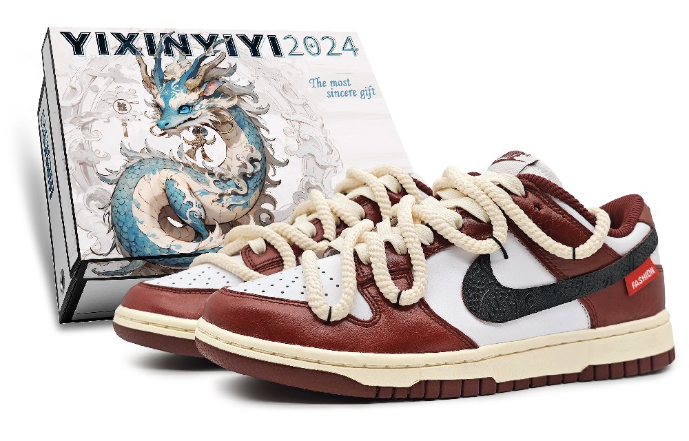 Nike Dunk Low-Top Skateboard Shoes Women's Burgundy