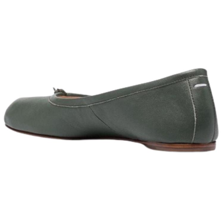Maison Margiela Tabi Ballerina Flat Shoes Women's купить в интернет-магазине Yoocart с быстрой доставкой по России.