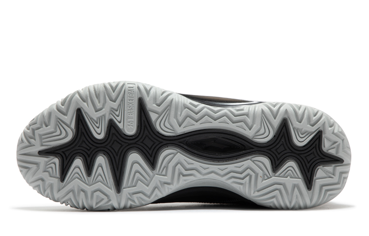 361° Thorns Basketball Shoes Men Mid Top Charcoal Black/Bleached Light Green