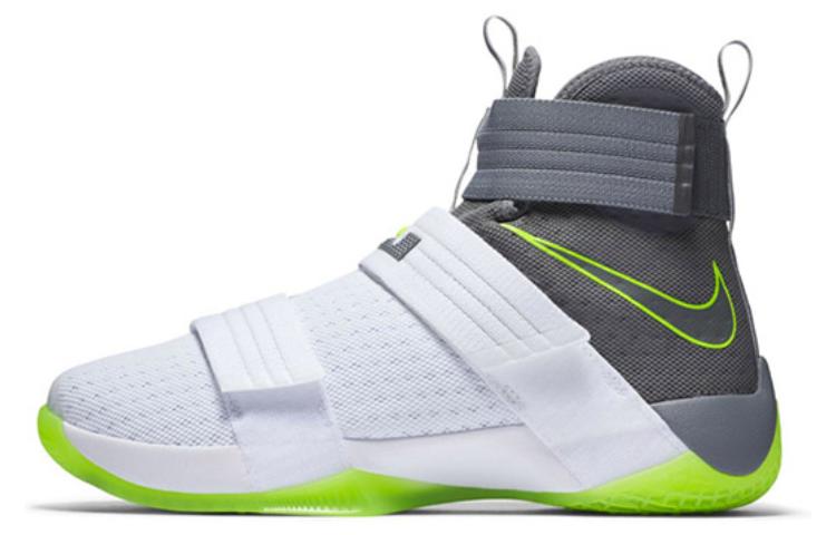 Nike LeBron Zoom Soldier 10 Dunkman