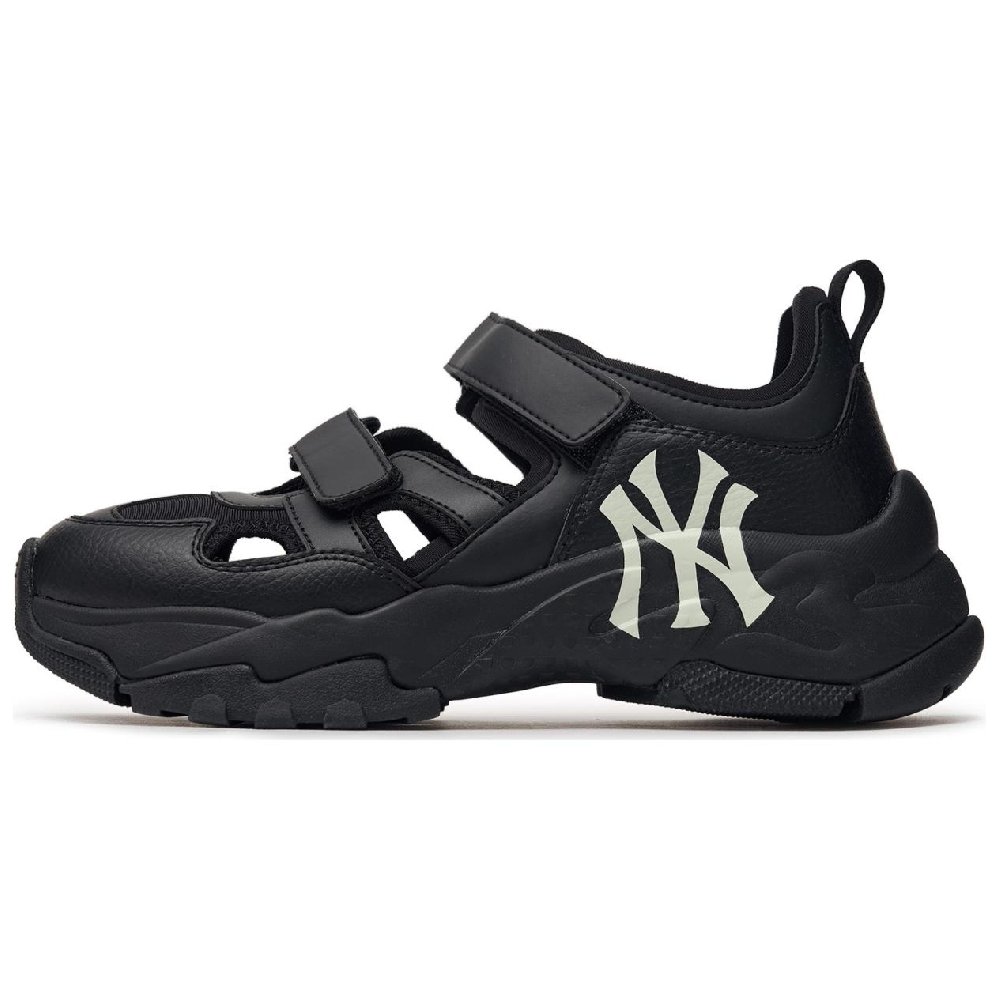 MLB New York Yankees Abrasion Resistant Low Top Casual Shoes Unisex Black