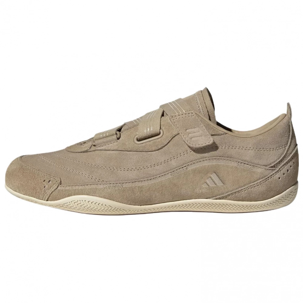 Adidas URBAN REVERIE Low top Casual Shoes Women's Brown