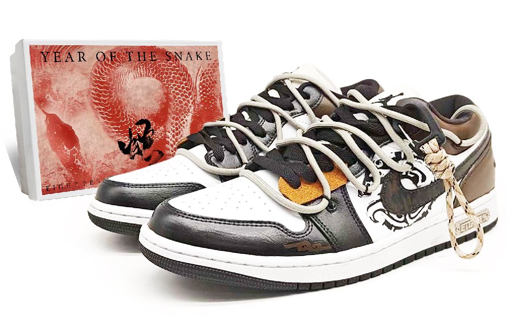 Jordan Air Jordan 1 'Panda' Slip Resistant Low Top Vintage Basketball Shoes Women's Black Brown