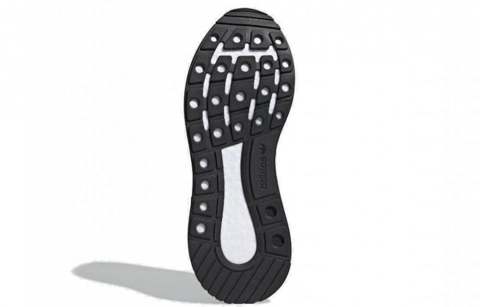 Adidas Forever Bicycle X Adidas Zx 500 Rm 'Chinese New Year' купить в интернет-магазине Yoocart с быстрой доставкой по России.