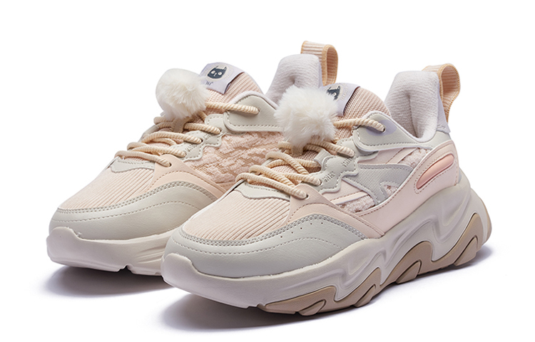 361° Cushioning, Abrasion Resistant, Slip Resistant Low Top Casual Shoes Women's Ivory White купить в интернет-магазине Yoocart с быстрой доставкой по России.