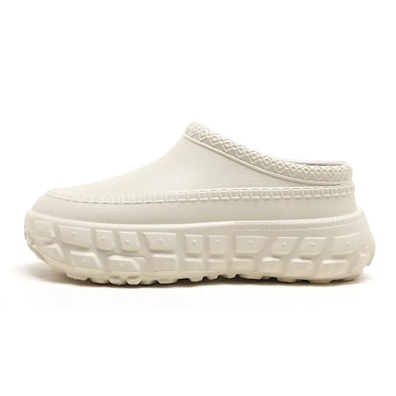 Jeep Closed Toe Slippers Unisex Ecru