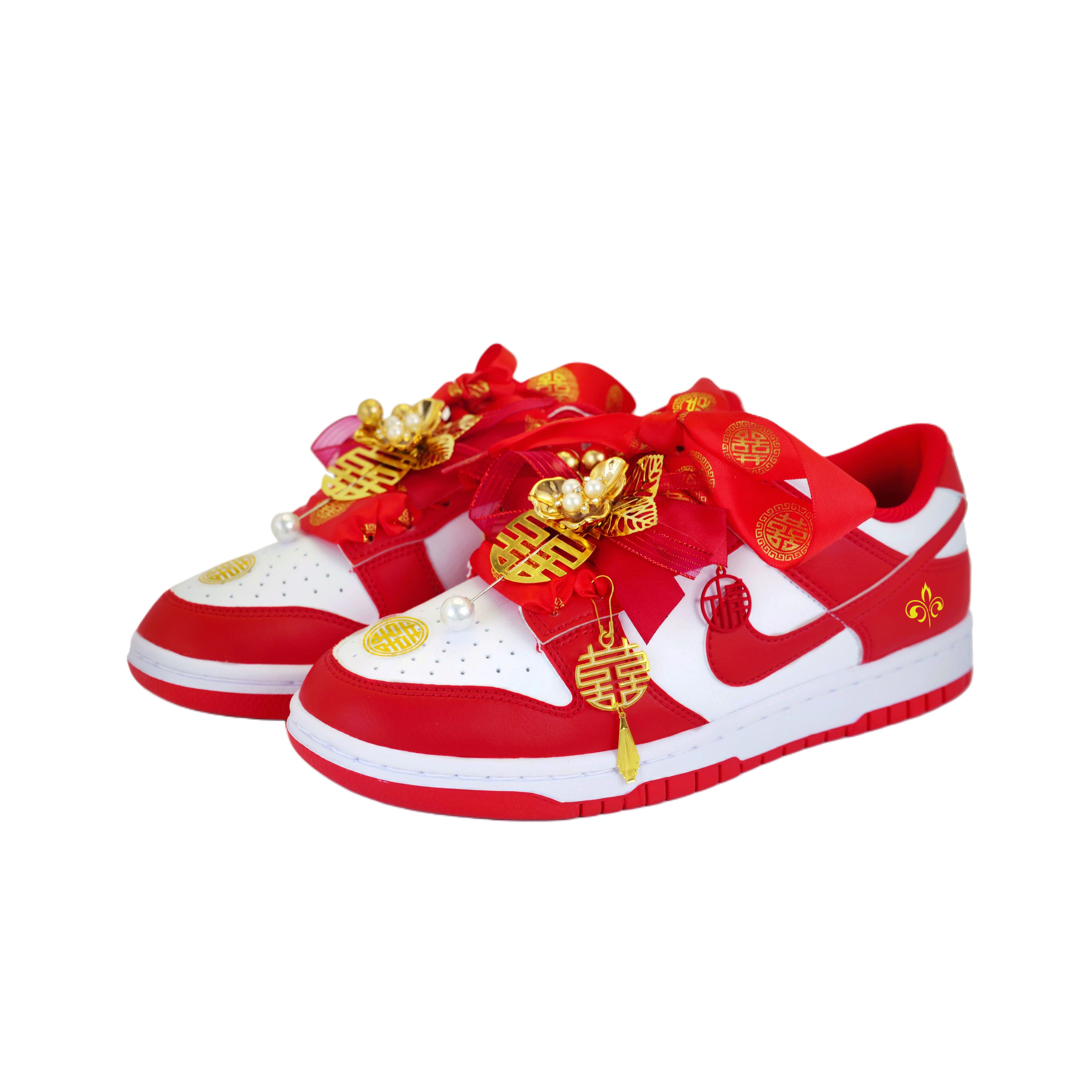 Nike Dunk Full Of Joy And Happiness Wear resistant And Lightweight Low top Skateboard Shoes Unisex Red White купить в интернет-магазине Yoocart с быстрой доставкой по России.
