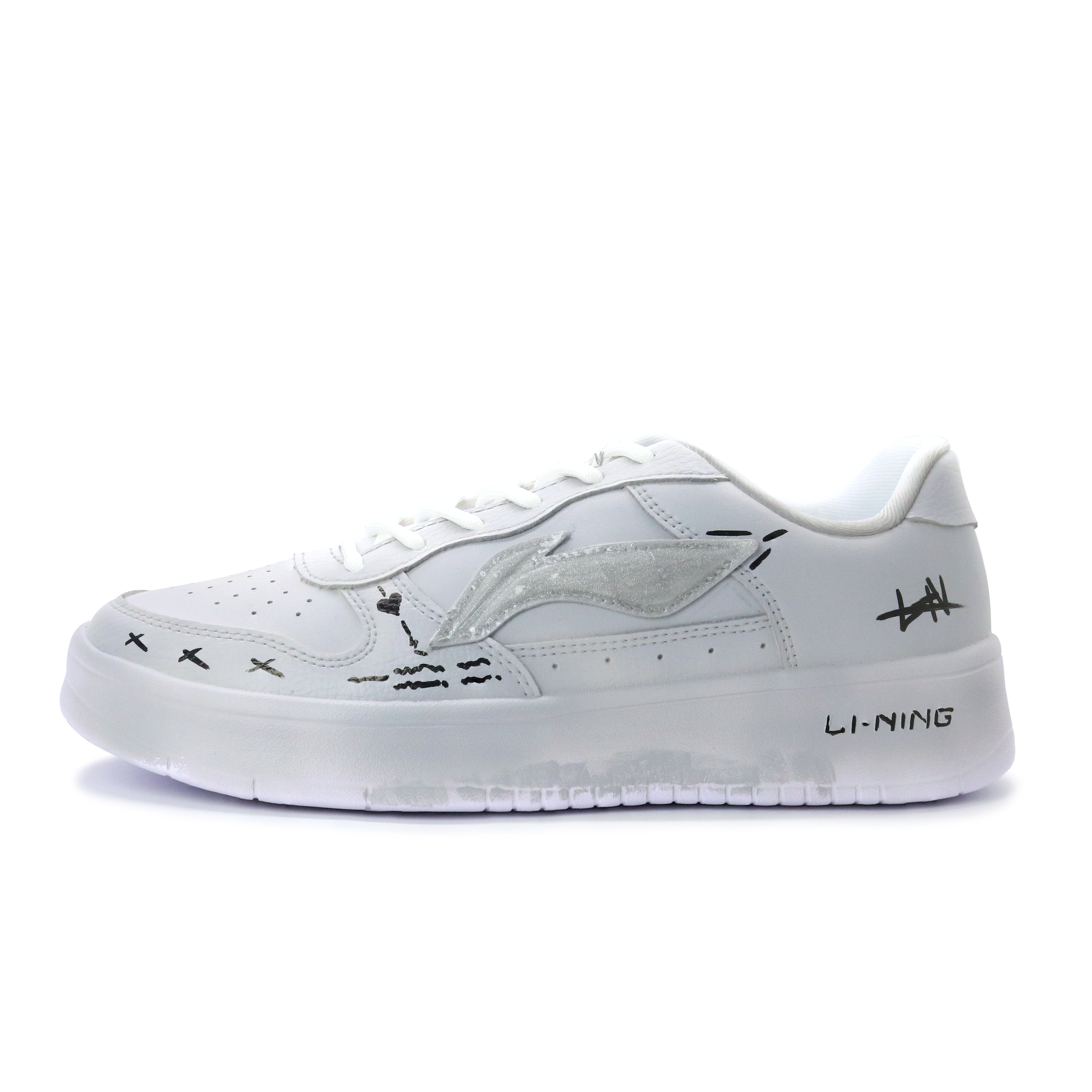 LiNing Pontoon Boats Lightweight, Breathable, And Abrasion Resistant Low top Skateboard Shoes Unisex