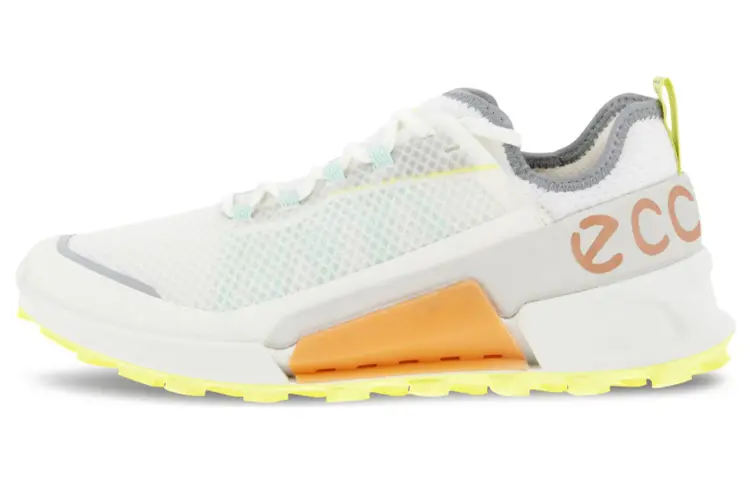 Ecco Abrasion Resistant Coverage Low top Casual Shoes Women's White Yellow