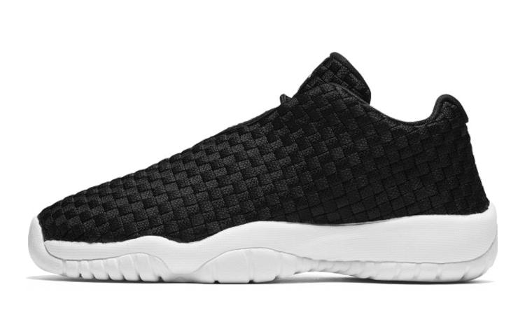 JORDAN Future Low Black White Gs
