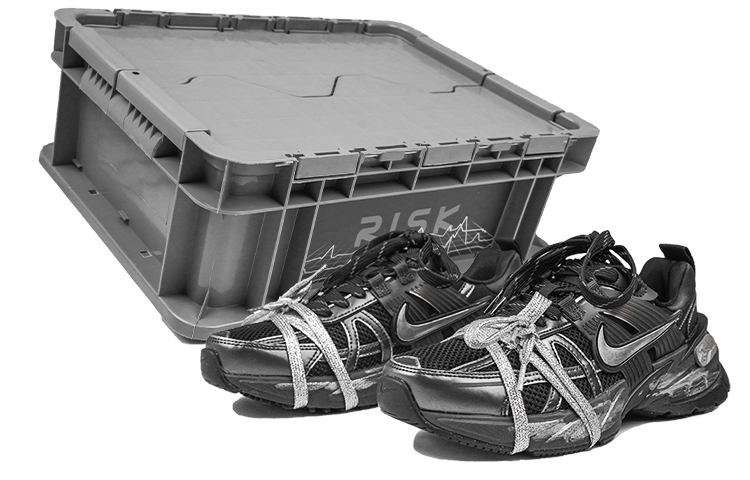 Nike V2K Run Cushioning Wear-Resistant Low-Top Running Shoes Unisex